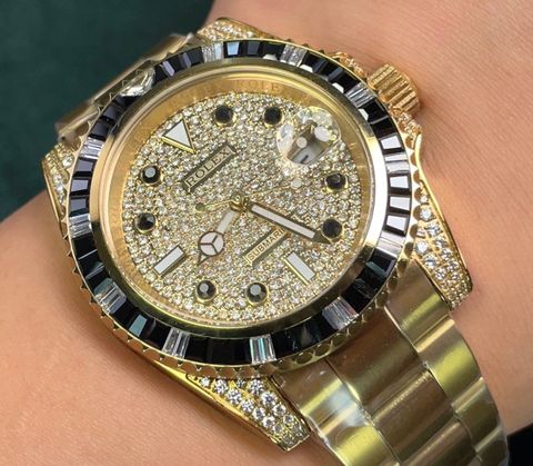 Đồng hồ nam rolex* dây kim loại mặt nạm kim