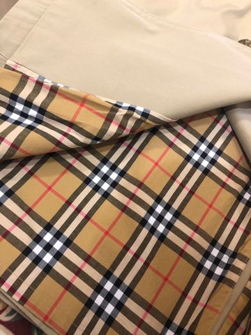 Áo măng tô nữ kaki BURBERRY đẹp SIÊU CẤP