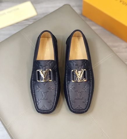 Giày lười LV* da bò dập Monogram