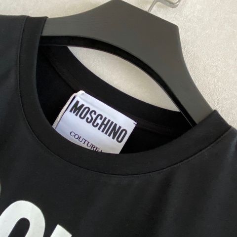 Áo phông nữ moschino in hình đẹp SIÊU CẤP