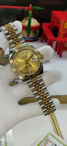 Đồng hồ nam nữ rolex* dây kim loại vàng 18k