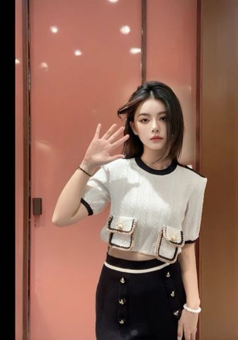 Áo phông nữ BALMAIN* dáng ngắn túi hộp khuy vàng kiểu đẹp độc