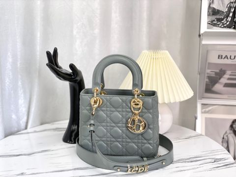 Túi xách nữ Dior* lady 20cm kèm quai bản to nẹp chữ kim loại VIP 1:1