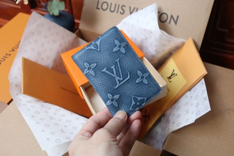 Ví nam nữ LV* dáng nhỏ đựng thẻ da bò in nổi hoạ tiết Monogram SIÊU CẤP