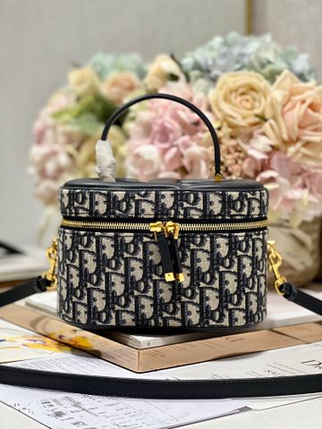 Túi hộp trang điểm Dior* hoạ tiết oblique size 20cm và 24cm SIÊU CẤP