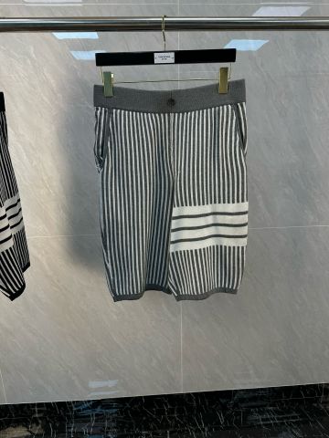 Quần short len nữ THOM* BROWNE* kẻ sọc đẹp VIP 1:1