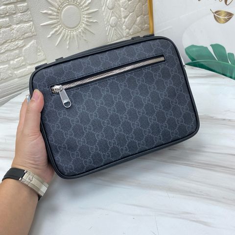 Túi clutch GUCCI* dáng vuông dùng đc hai kiểu cầm tay hoặc đeo chéo hàng cao cấp