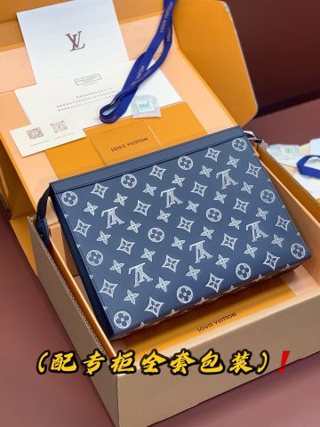 Clutch Louiss* L*V* nam nữ dáng vuông da bò dập Monogram xanh dương đẹp VIP 1:1