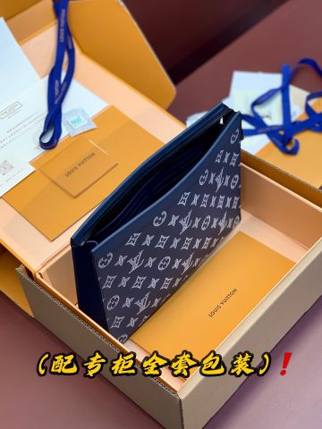 Clutch Louiss* L*V* nam nữ dáng vuông da bò dập Monogram xanh dương đẹp VIP 1:1