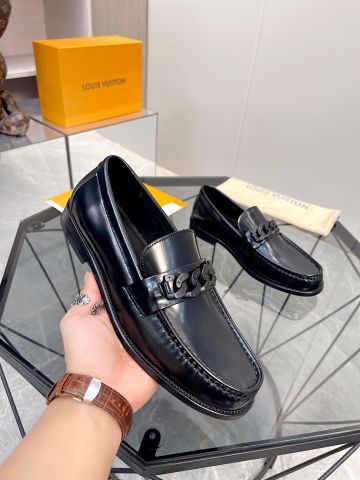 Giày nam Loafer LV* da bóng mờ xích vàng đẹp lịch lãm VIP 1:1