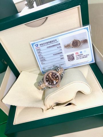 Đồng hồ nữ rolex* case 28mm viền kim cương moissanite bọc vàng 18k