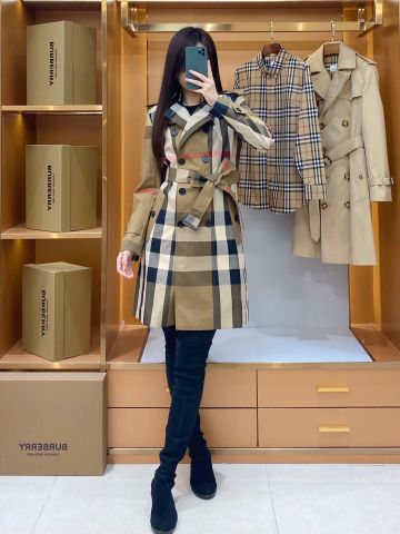 Áo khoác nữ Burberry* kaki dáng dài kẻ nâu cực đẹp sang VIP 1:d1