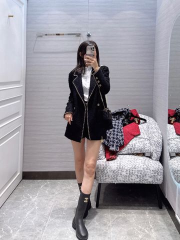 Áo vest tweed chanel* viền xích vàng VIP 1:1