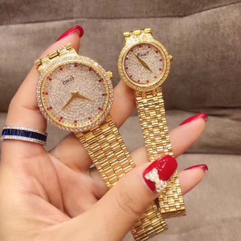 Đồng hồ piaget nam nữ, nữ có thể đeo đc sz to. 31 và 41mm Sale vàng