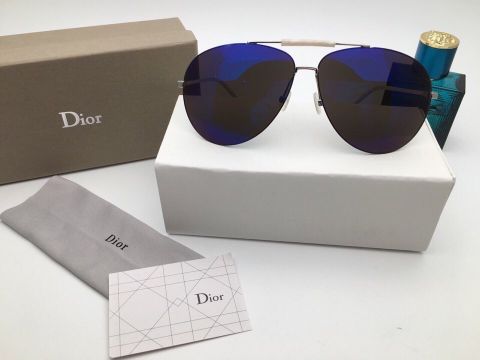 Kính dior nam nữ màu đẹp quá