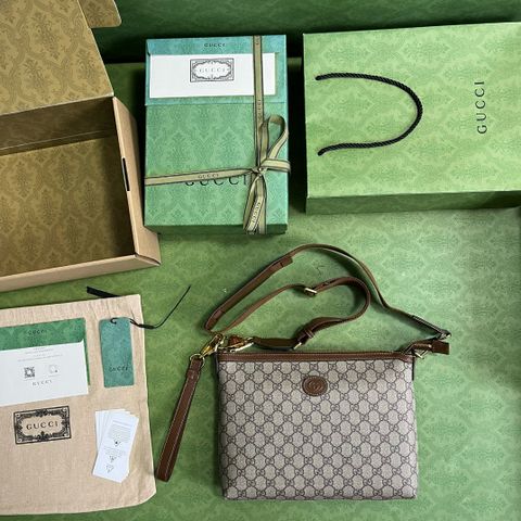 Túi clutch GUCCI* nam nữ hoạ tiết Logo sz 30cm