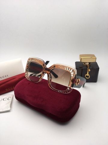 Kính gucci mắt vuông cực sang  Hàng like auth