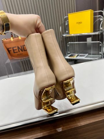 Boot FENDI* cổ lỡ da bò xịn gót logo tráng vàng đẹp VIP 1:1