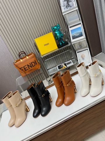 Boot FENDI* cổ lỡ da bò xịn gót tráng vàng quai có thể tháo rời đi hai kiểu đẹp VIP 1:1