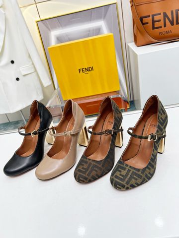 Giày cao gót FENDI* canvas hoạ tiết logo tráng vàng quai có thể tháo rời đi hai kiểu đẹp SIÊU CẤP