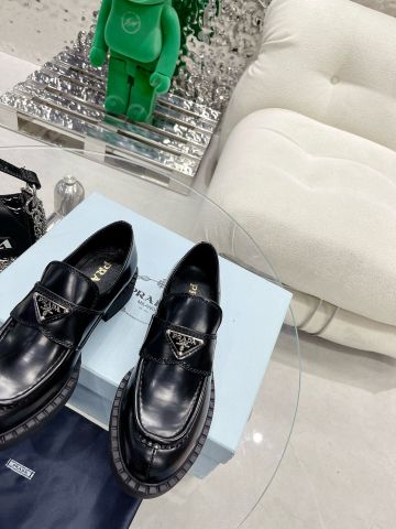 Giày nữ Loafer PRADA* da bóng đẹp thanh lịch dễ đi VIP 1:1