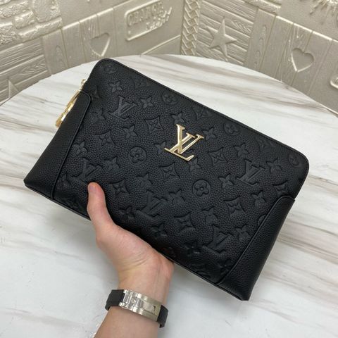 Clutch Louis* LV* da bò khoá số dập Monogram đẹp cao cấp