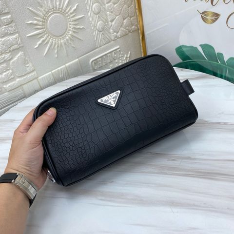 Clutch PRADA* khoá số da bò vân cá sấu mềm