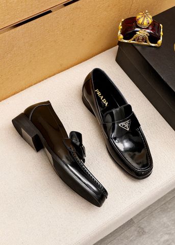 Giày nam Loafer PRADA* da bò các mẫu đẹp lịch lãm