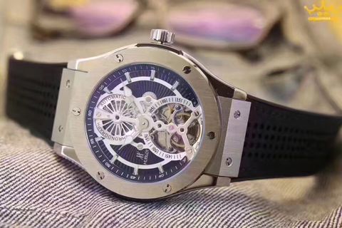 Đồng hồ cơ HUBLOT dây da case