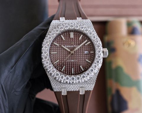 Đồng hồ nam Audemars* Piguet* dây cao su viền kim VIP 1:1