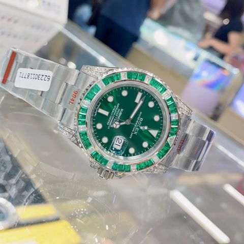 Đồng hồ nam rolex* dây kim loại hàng đặt chế tác tại hongkong cho khách VIP