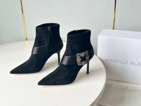 Boot MANOLO* BLAHNIK* da lộn khoá đá đen vuông đẹp sang VIP 1:1