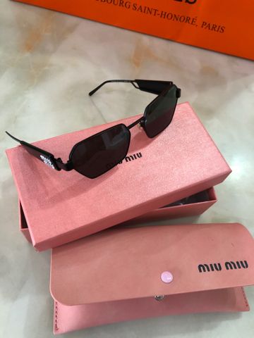 Kính nữ miu* miu* hàng độc