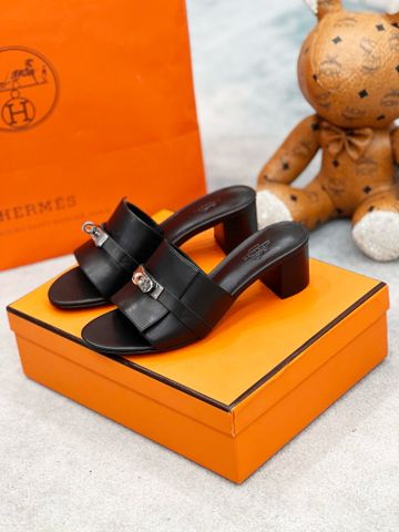 Dép nữ Hermes* gót vuông cao 5cm  và loại bệt da bò xịn khoá bạc đẹp sang VIP 1:1