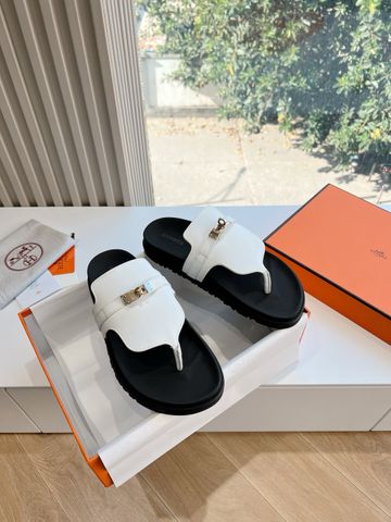 Dép nam nữ Hermes* da lỳ khoá bạc đẹp VIP 1:1