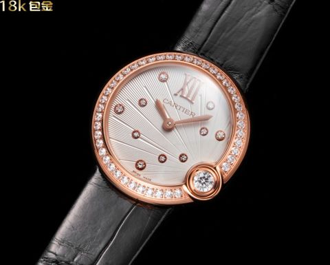 Đồng hồ nữ Cartier* mặt tròn nạm kim dây da đẹp thanh lịch VIP 1:1