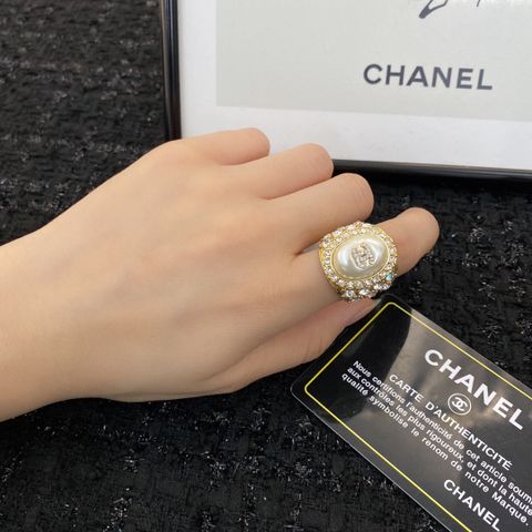 Nhẫn chanel* bản to nạm đá