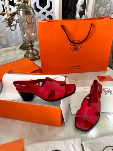 Sandal cao gót Hermes* mẫu mới sang xịn quá gót vuông cao 6,5cm