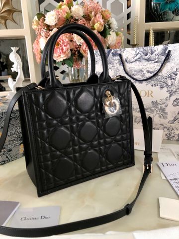 Túi xách nữ Dior* tote da cừu trần vân kim cương nổi cực sang đẹp VIP 1:1