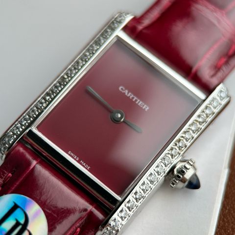 Đồng hồ nữ Cartier* dây da mặt vuông kiểu đơn giản thanh lịch VIP 1:1