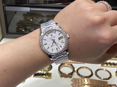 Đồng hồ nam rolex* dây kim loại