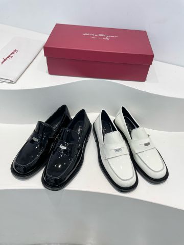 Giày nữ Loafer SALVATORE* da bóng dáng đẹp sang thanh lịch 2 màu VIP 1:1