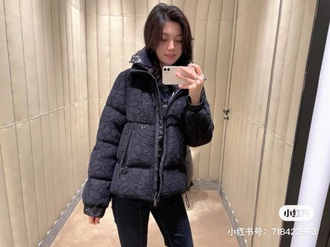 Áo phao nữ moncler* phối ren đen kiểu đẹp VIP 1:1