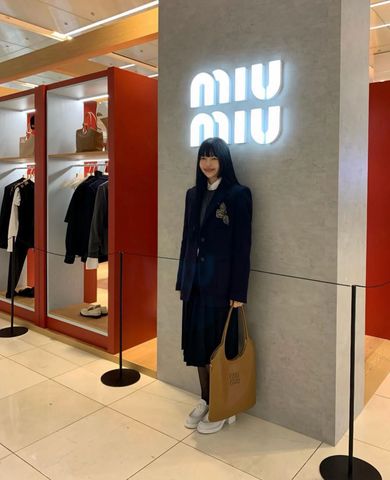 Bộ vest chân váy miu* miu* màu xanh hải quân đẹp trẻ trung VIP 1:1