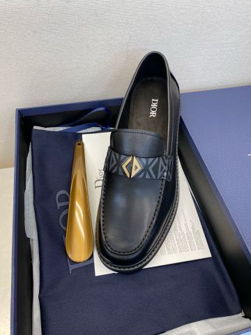 Giày nam Loafer DIOR* da bê đai phối hoạ tiết kim cương đẹp lịch lãm VIP 1:1