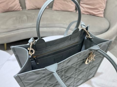 Túi xách nữ Dior* tote mẫu mới da cừu vân kim cương VIP 1:1