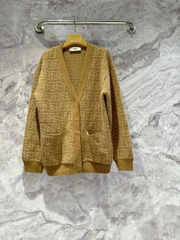 Áo cardigan len FENDI* hoạ tiết logo màu đẹp sang VIP 1:1