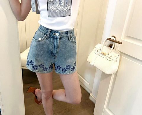 Short jeans CHA*NEL* dập ren hoa trà đẹp VIP 1:1