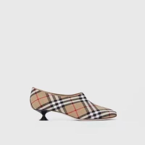 Giày nữ Burberry* cao 4cm chất vải kẻ đẹp SIÊU CẤP loại thường và loại lót lông ấm SIÊU CẤP