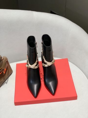 Boot VALENTINO* cổ lỡ cao 9cm đai tán đinh da bò mềm đẹp 35-41 SIÊU CẤP